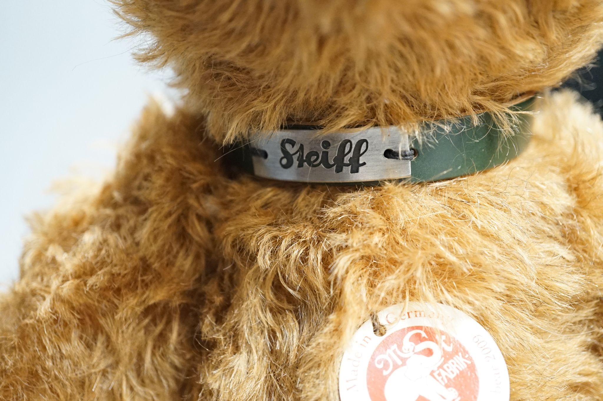 Steiff British Collections 2009 Reddish Brown 16